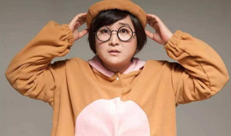 娱乐圈吃瓜八卦贾玲,娱乐圈的“瓜王”,揭秘幕后故事与搞笑人生